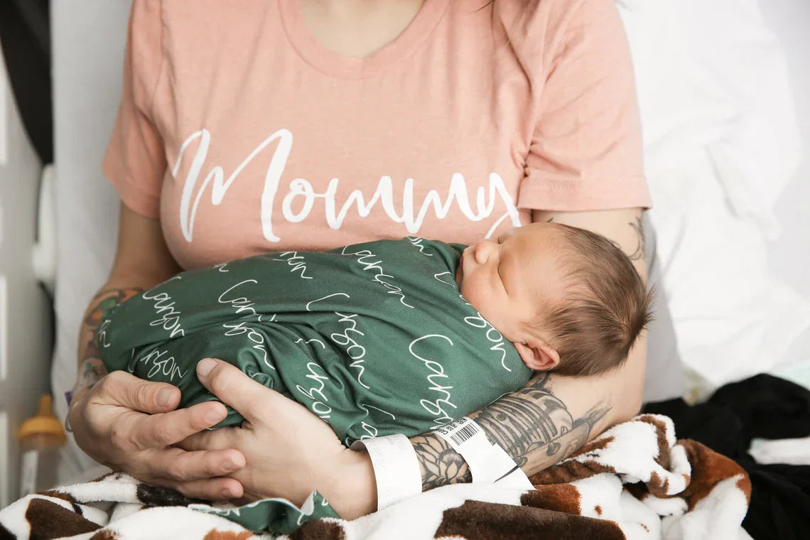 Emmaillotage Bébé : Les 5 Avantages pour des Nuits Paisibles